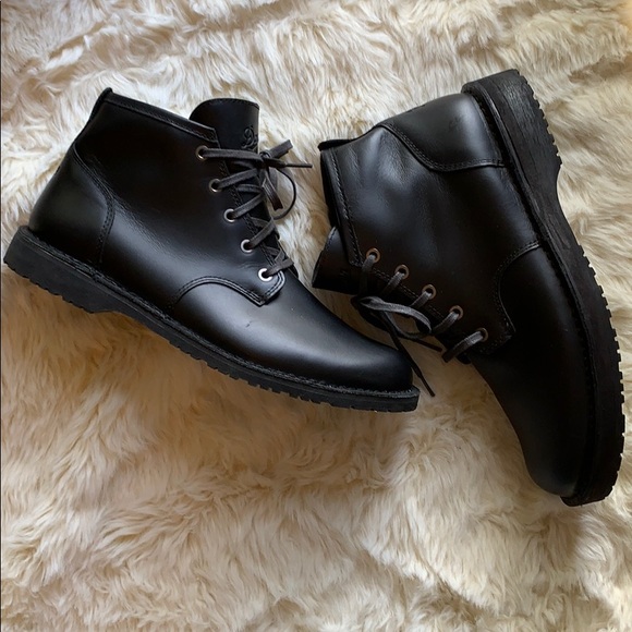 danner wolf creek chukka black